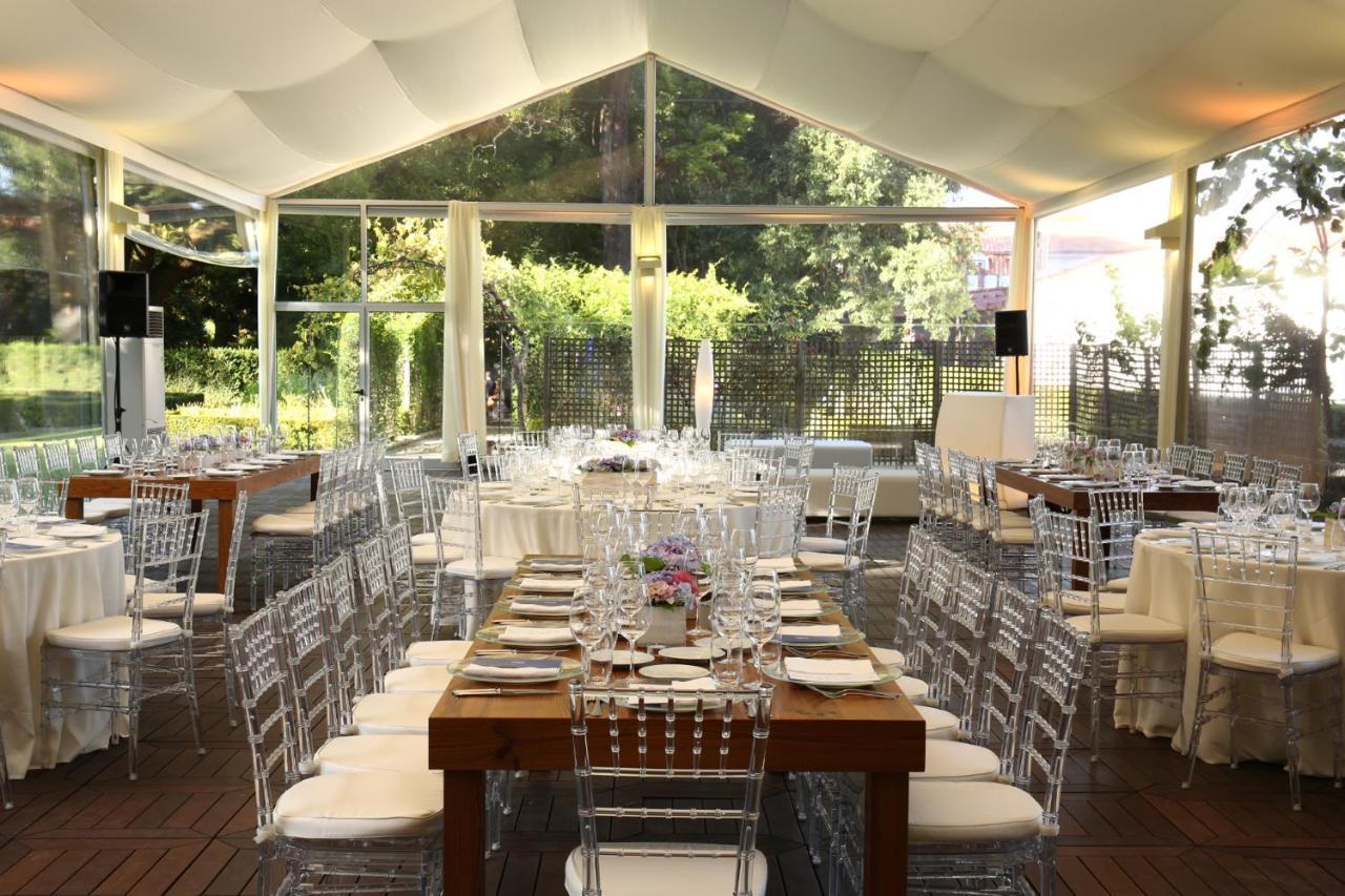 Hotel Quinta das Lagrimas - Small Luxury Hotels Coimbra Esterno foto The interior of the restaurant