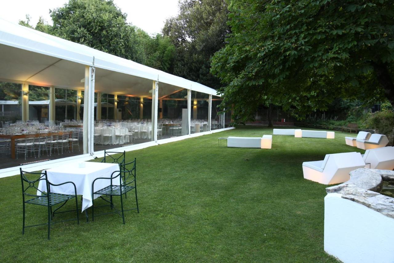 Hotel Quinta das Lagrimas - Small Luxury Hotels Coimbra Esterno foto The garden of the Villa