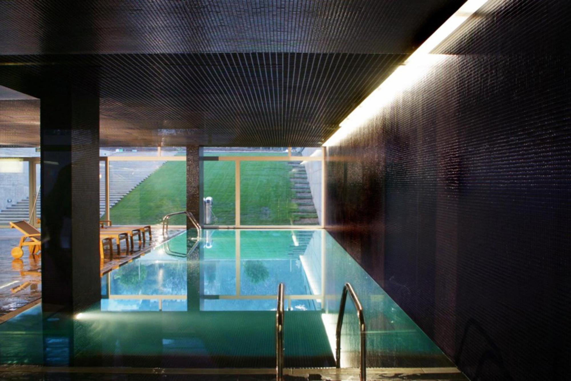Hotel Quinta das Lagrimas - Small Luxury Hotels Coimbra Servizi foto The swimming pool