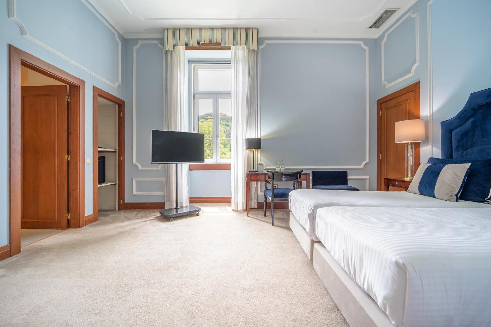 Hotel Quinta das Lagrimas - Small Luxury Hotels Coimbra Camera foto A room at the hotel