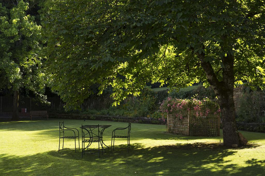 Hotel Quinta das Lagrimas - Small Luxury Hotels Coimbra Esterno foto The gardens at the museum